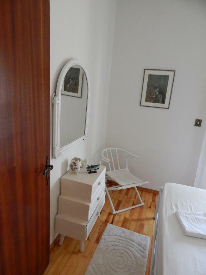 Zira Holiday House Makrýjalos Eksteriør bilde