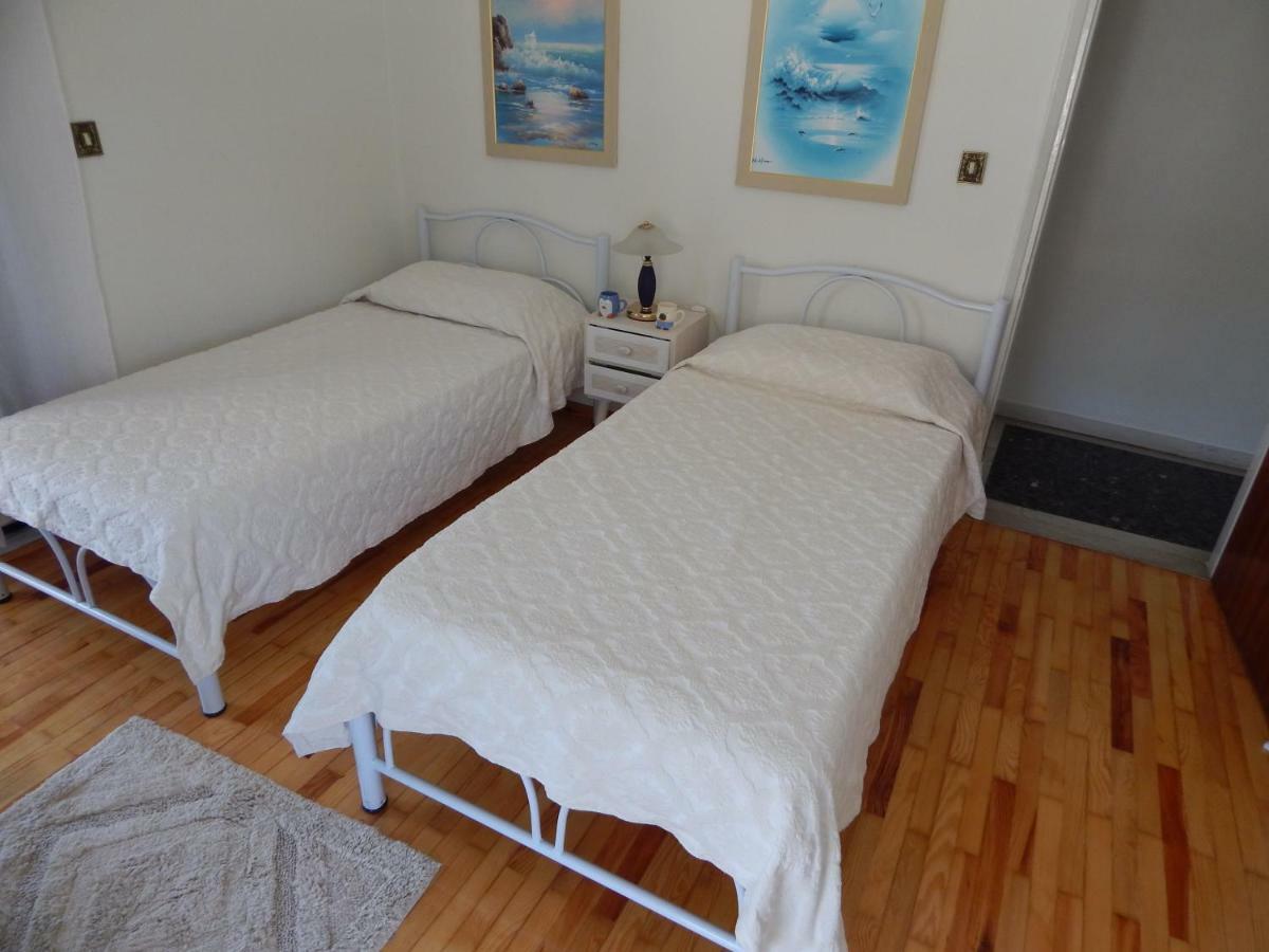 Zira Holiday House Makrýjalos Eksteriør bilde